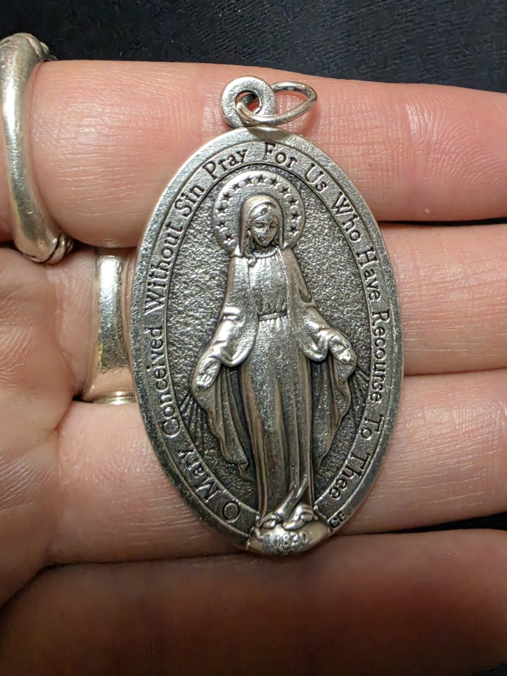 Miraculous Mary Oval Pendant Gunmetal ITALY